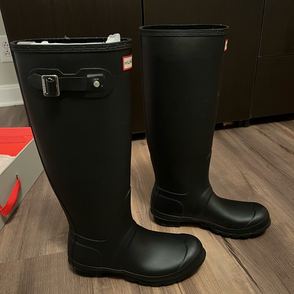 Black Matte Hunter Rain boots - Picture 2 of 4